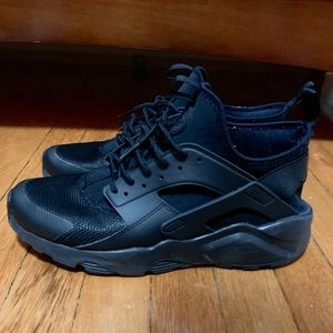 Nike Hurarache Run Ultra